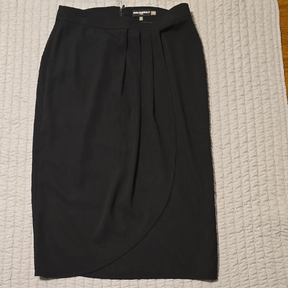 Karl Lagerfeld Elegant Black Pencil Skirt
